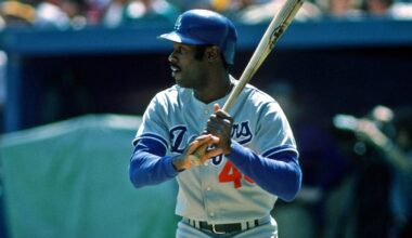 Dodgers history: Terry Whitfield beats the Braves, in 1985