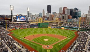 Pirates will restore Roberto Clemente sign to right field wall following fan backlash at its removal