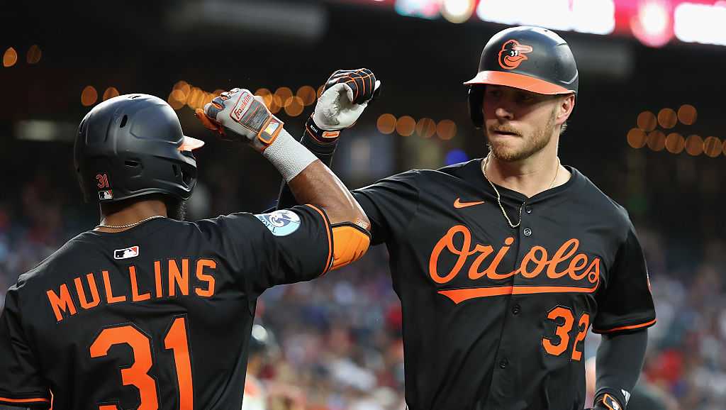 Should the Orioles sell or buy for the trade deadline?