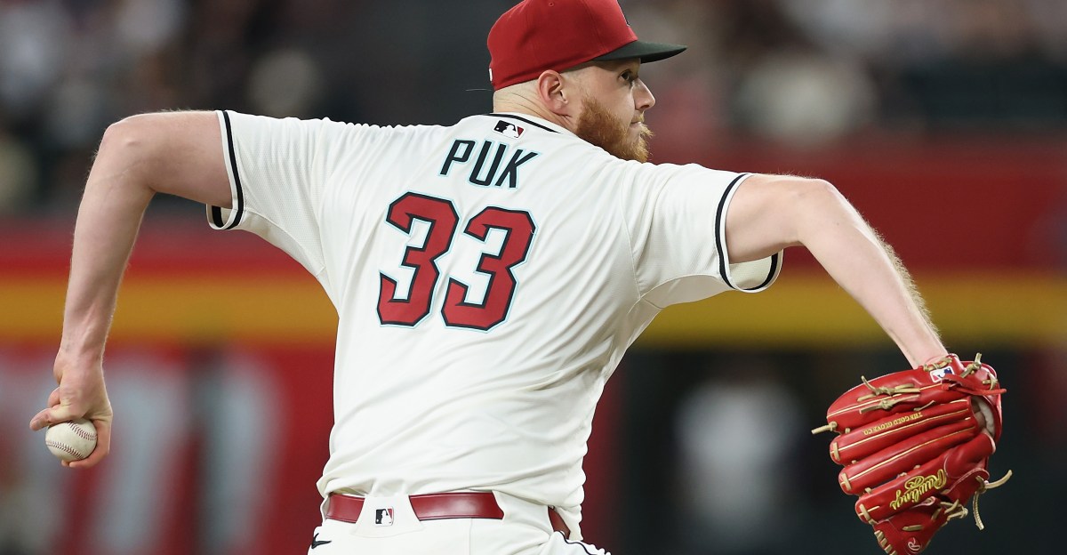 Thursday Tidbits: Regal Relievers | AZ Snake Pit