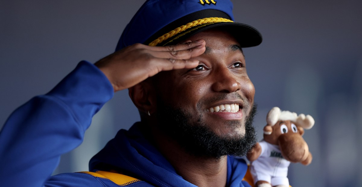 Victor Robles returns for Seattle Mariners in matchup against Athletics