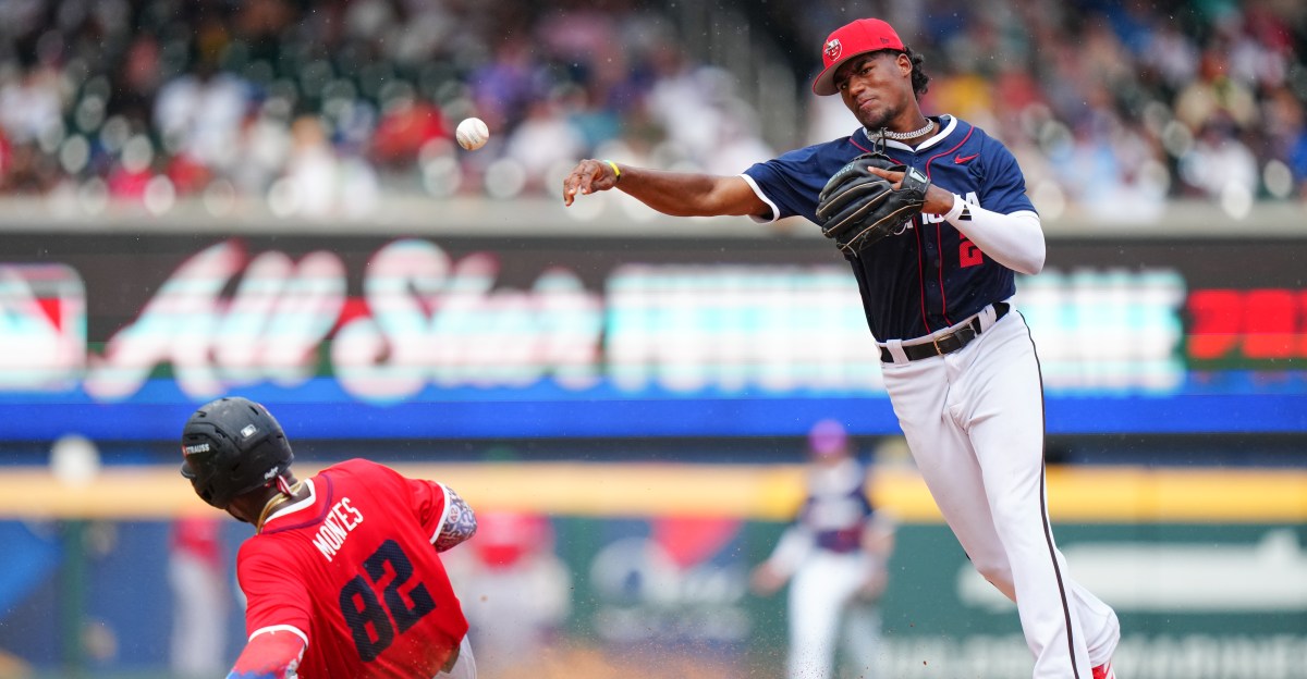 Elephant Rumblings: De Vries off to slow start in Double-A