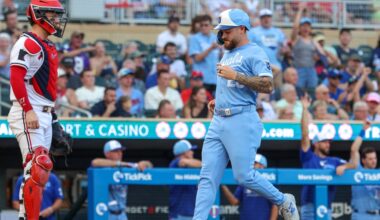 Royals smother Twins 2-0 | Royals Review