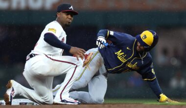 Braves squander two bases-loaded opportunities in 7-2 loss to Brewers