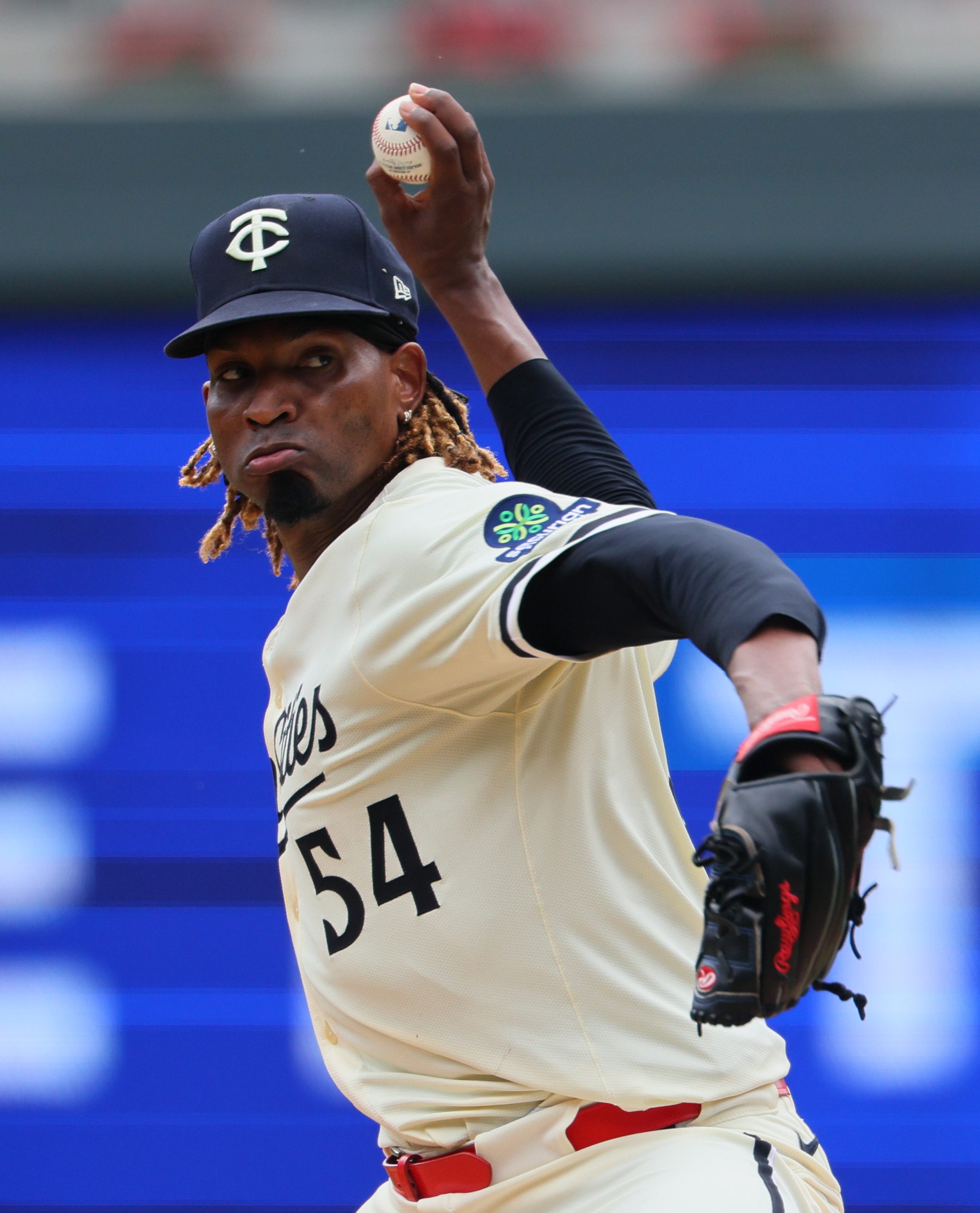 Wit a lil o bit o luck. (Photo by Adam Bettcher/Getty Images)