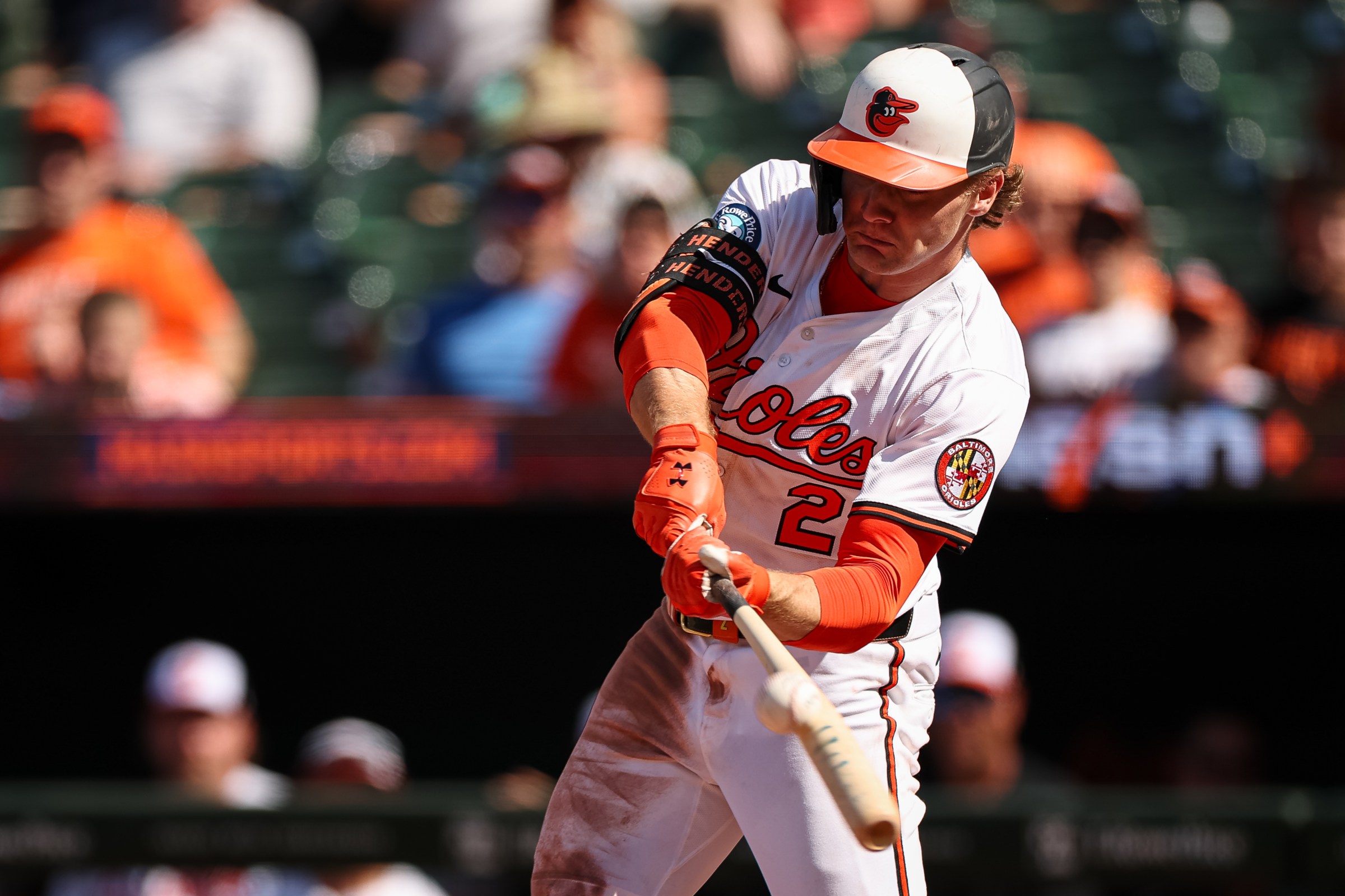 BALTIMORE, MD - AUGUST 10: Gunnar Henderson #2 of the Baltimore Orioles doubles against the Athletics during the eighth inning at Oriole Park at Camden Yards on August 10, 2025 in Baltimore, Maryland. (Photo by Scott Taetsch/Getty Images)