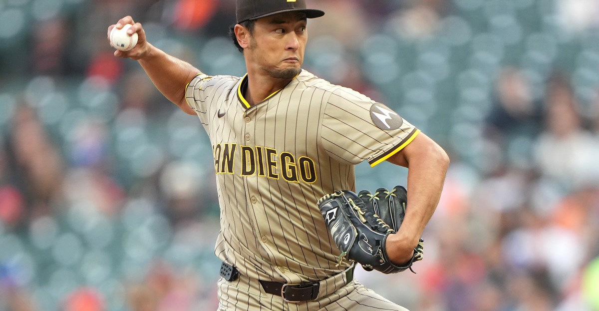 Giants fall to Darvish, Padres, 4-1
