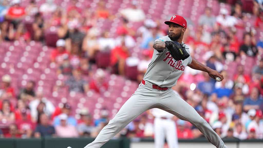 Andujar hits a grand slam to help Greene and the Reds beat the Phillies 8-0