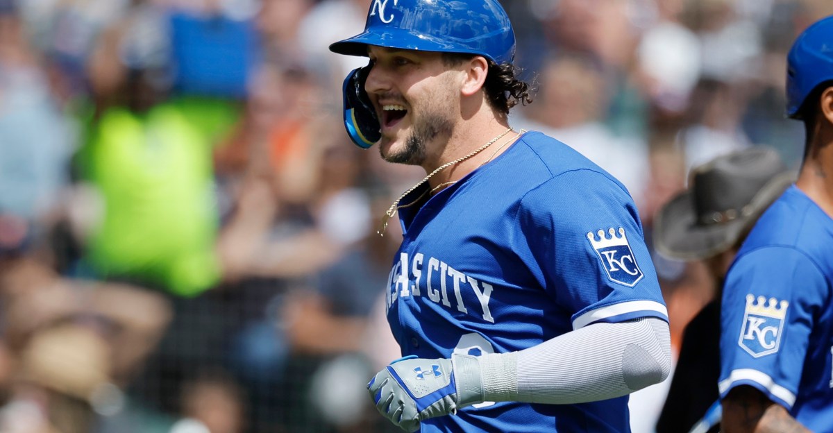 Royals win wild game in Detroit 10-8 to avoid sweep