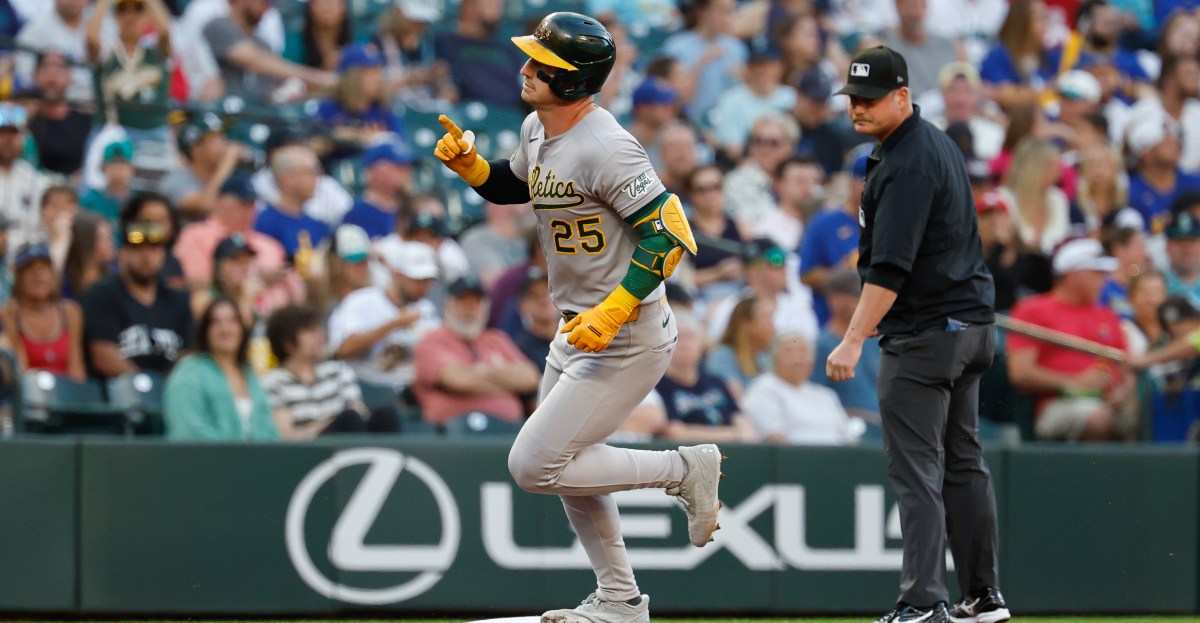 A’s Fall in Series Opener, Lose 3-2 to Mariners