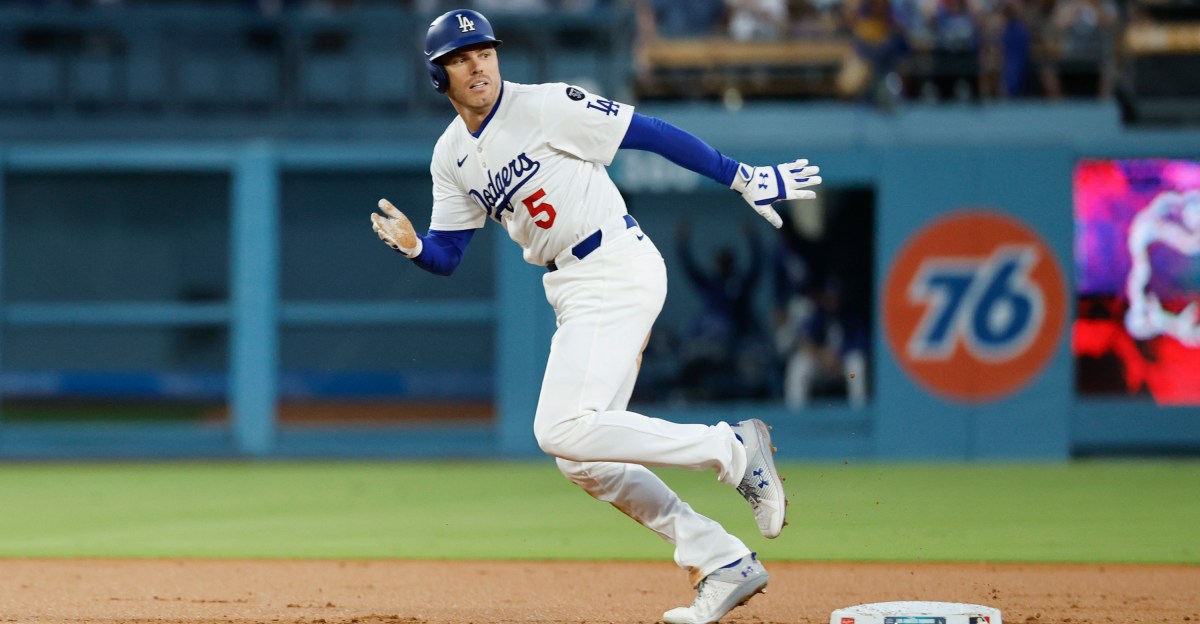 Dodgers news: Freddie Freeman, Alex Call sit with injuries, Kim, Kopech