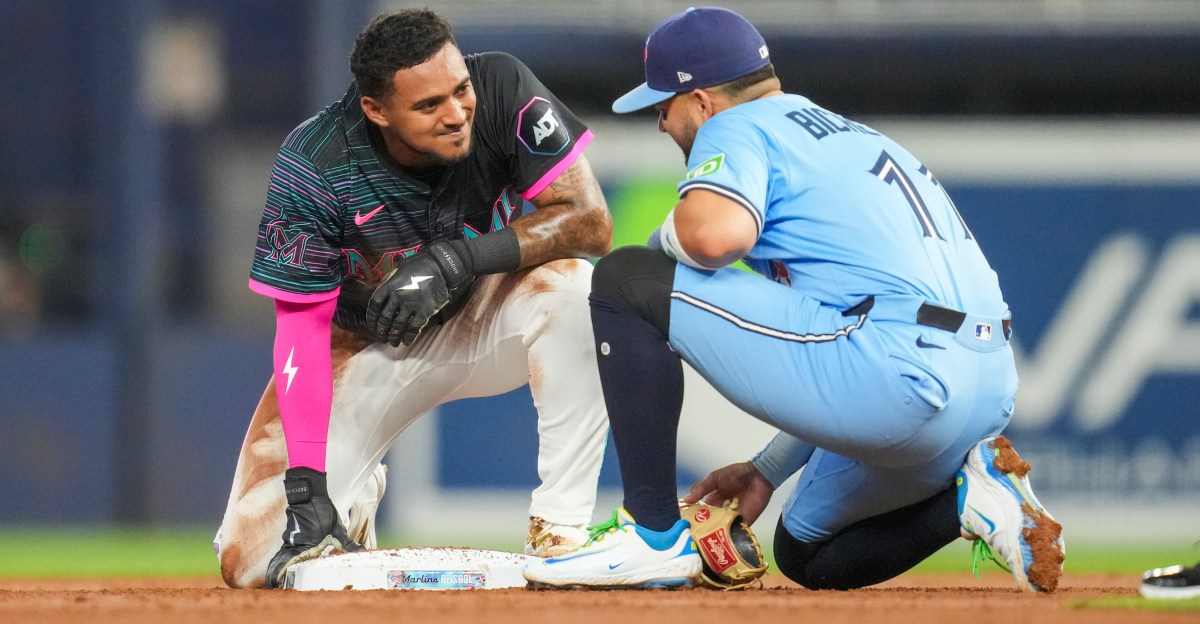 Yankees Rivals: Blue Jays survive surprising 12-inning battle in Miami