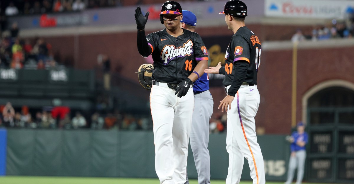 MLB scores: Chapman, Verlander, Flores lead Giants past Cubs 5-2