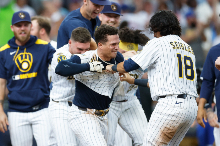 Hanwha's first record in 40 years, also came out in the U.S.! → This team has already won over 70