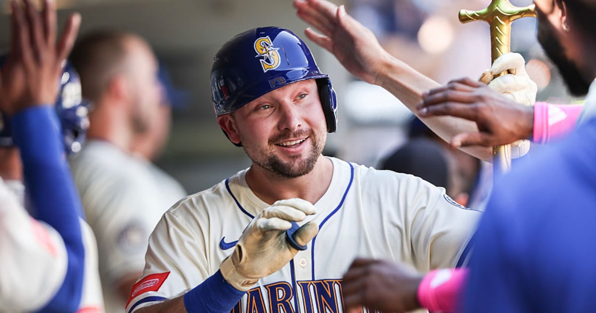 Raleigh sets catcher home run record as Mariners rout A’s 11-4 – KIRO 7 News Seattle