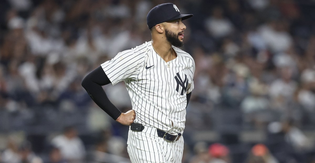 Yankees lose to Astros in extras as Devin Williams melts down yet again