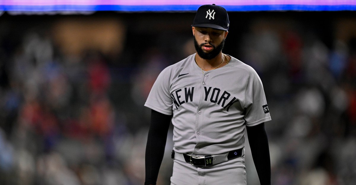 Yankees lose fifth consecutive game as Rangers beat Devin Williams again