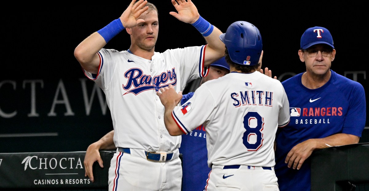 Texas Rangers do Nathan Eovaldi a solid, finish comeback in extras