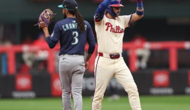 Mariners’ skid reaches five in 11-2 loss to Phillies