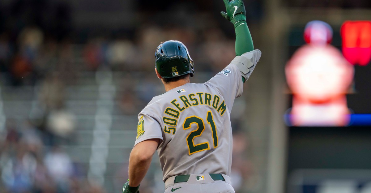 Langeliers’ Late Blast Lifts A’s Over Twins