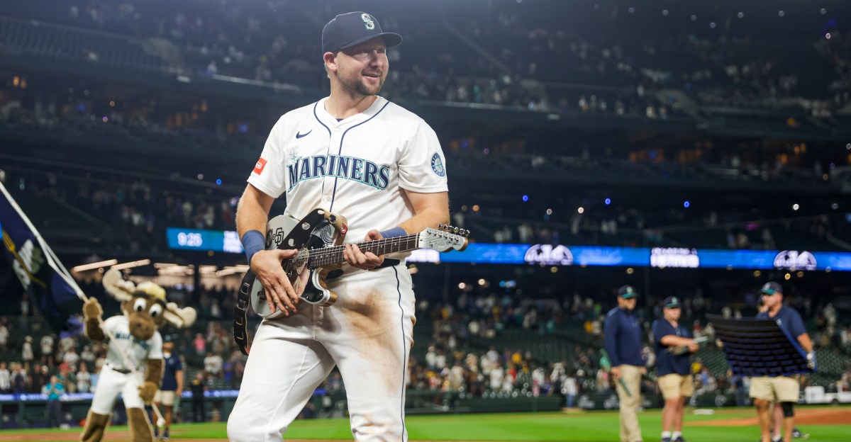 You mean the Seattle Mariners won 9-6 over San Diego?