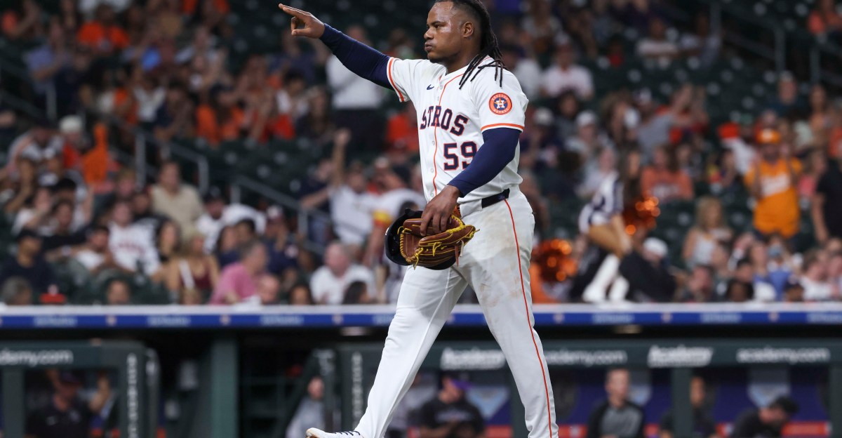 Houston Astros beat Colorado Rockies 4-0 to split the Series
