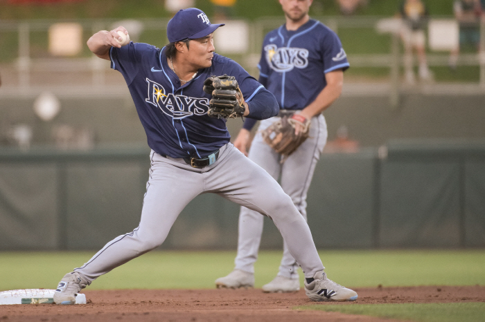 It ended in disaster Tampa Bay's Kim Ha-sung was the No. 1 hitter with nine consecutive at-bats, frustrated with no hits, and failed the leadoff experiment. a disgraceful batting average of 0.188