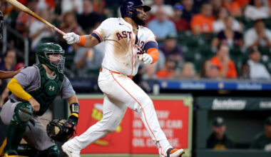 Astros Re-Sign Jon Singleton To Minor League Deal