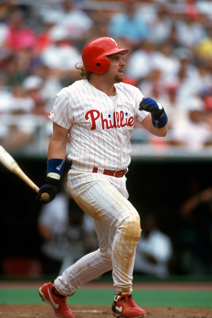 John Kruk swings during a 1993 game for the Phillies.
