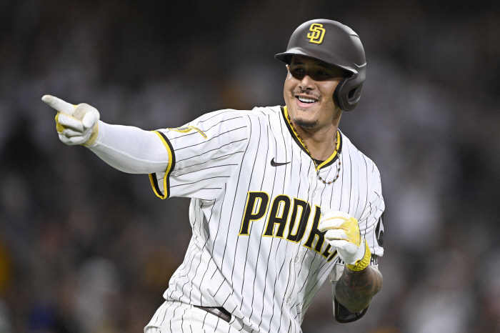 Lee Jung-hoo, who hit for the most nine consecutive games in the season, beat left-handed pitchers against SDAlmost daily hits in August, 17G out of 18G