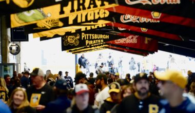 Final: Giants 8, Pirates 1