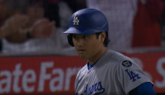 The Los Angeles Dodgers have fallen into giants Ohtani and nine dwarves. Ohtani hits 4G consecutive home runs, and the team has lost 3 consecutive games. You're going to miss the top spot on Earth