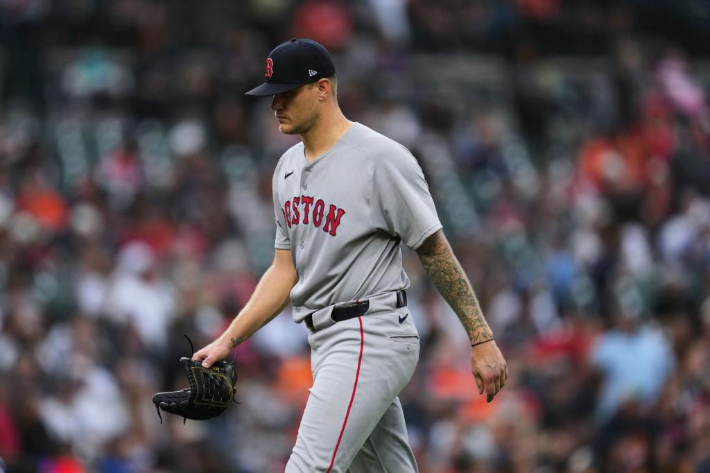 Tanner Houck's lost year for Red Sox ends with Tommy John surgery
