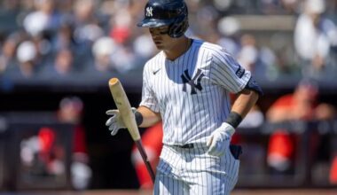 Anthony Volpe's Yankees teammates aren't giving up on him yet