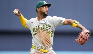 Reds acquire IF/OF Miguel Andujar from A's