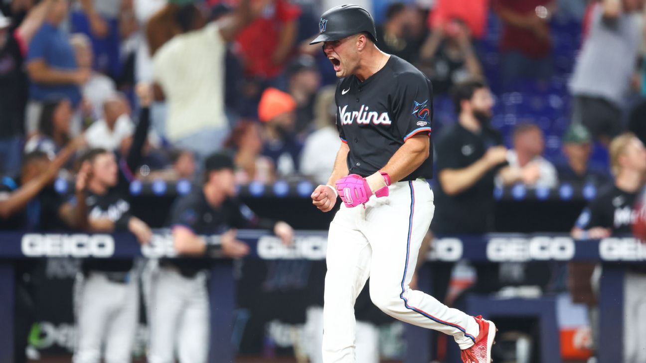 Yankees' new-look bullpen implodes in 13-12 loss to Marlins