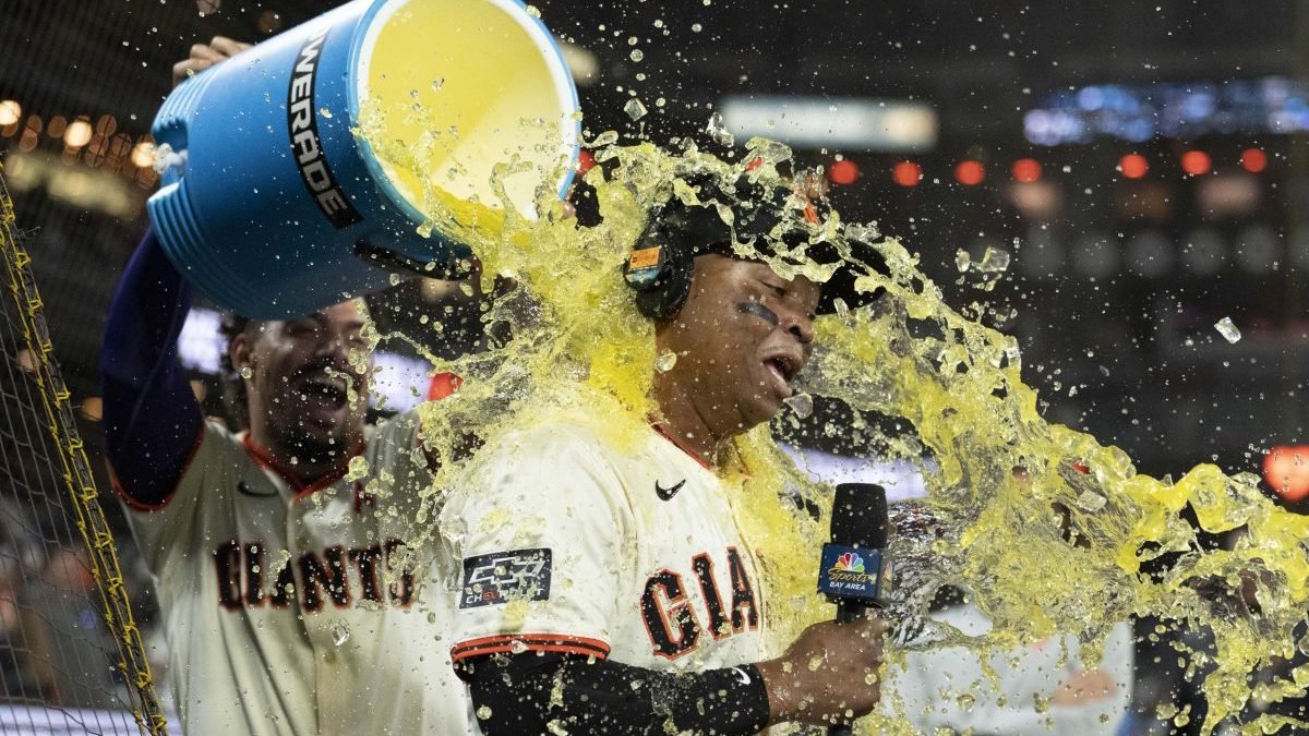 Rafael Devers, bizarre Matt Chapman play spark Giants’ win – NBC Sports Bay Area & California