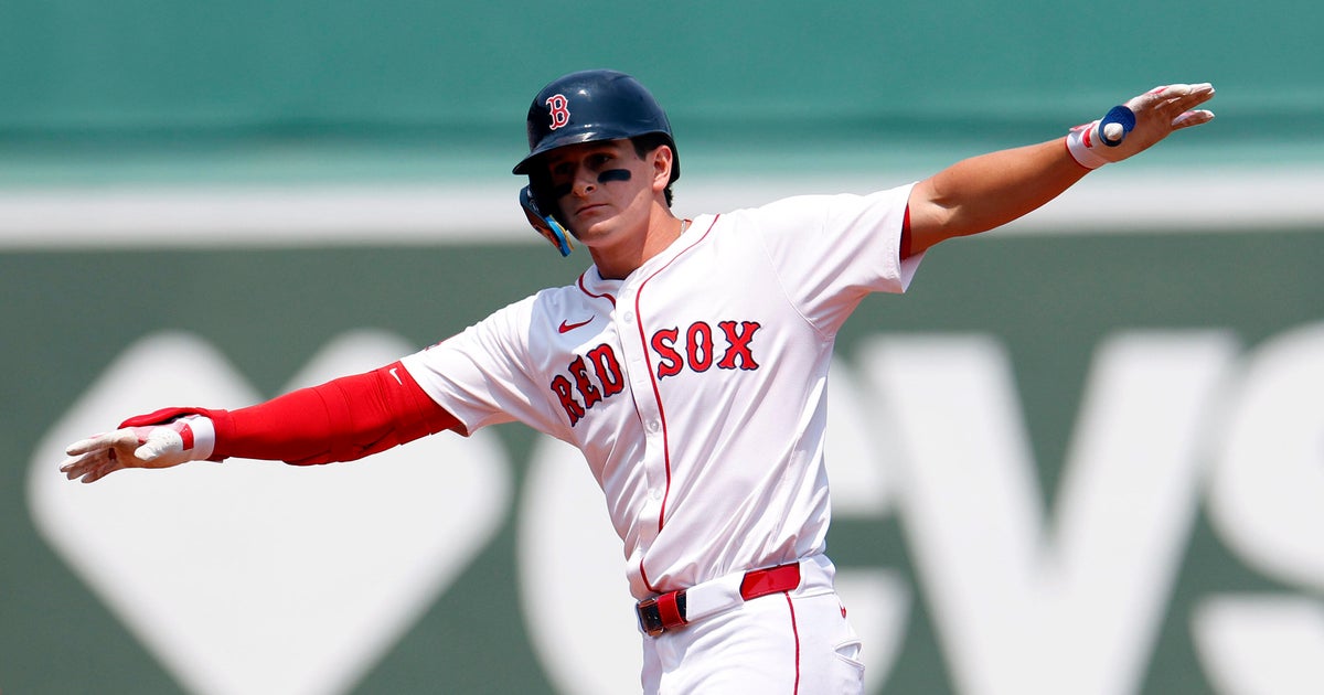 Roman Anthony to miss second straight game Tuesday with "mid-back tightness"