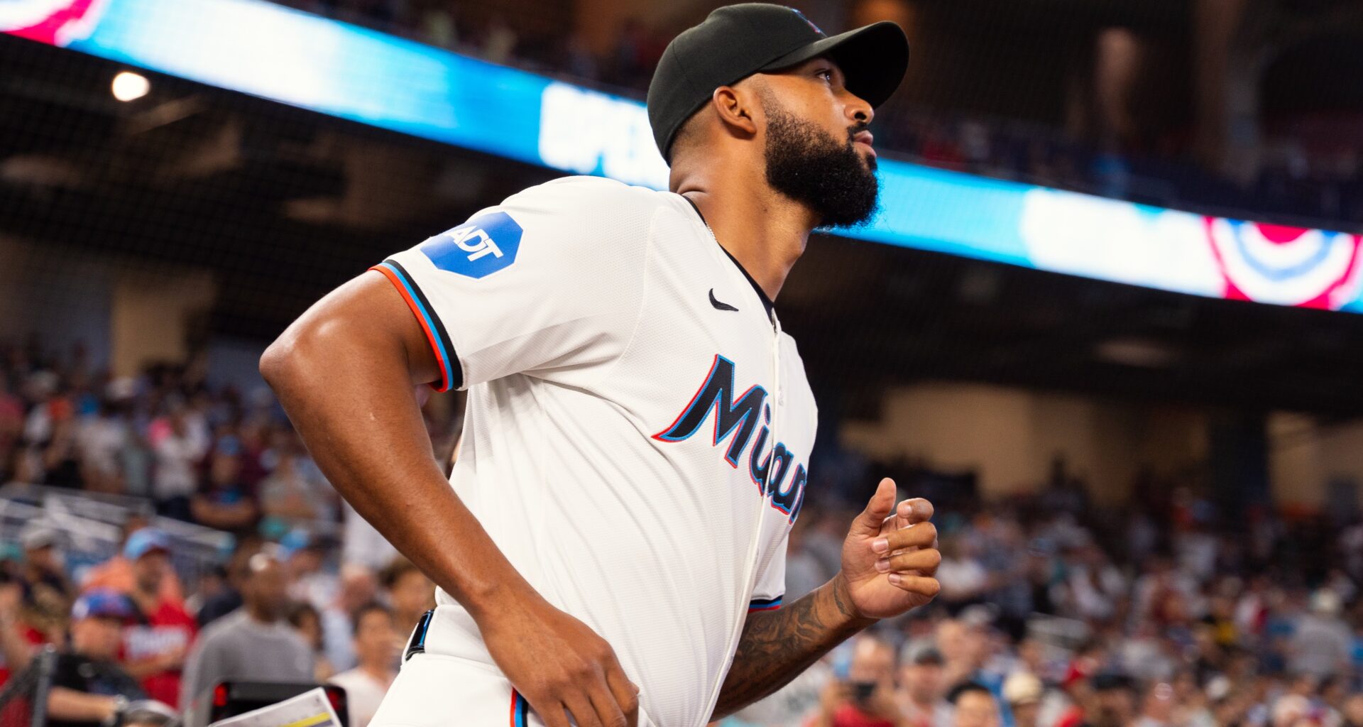 Offishial News: It's exciting to watch Sandy Alcantara pitch again - Marlins