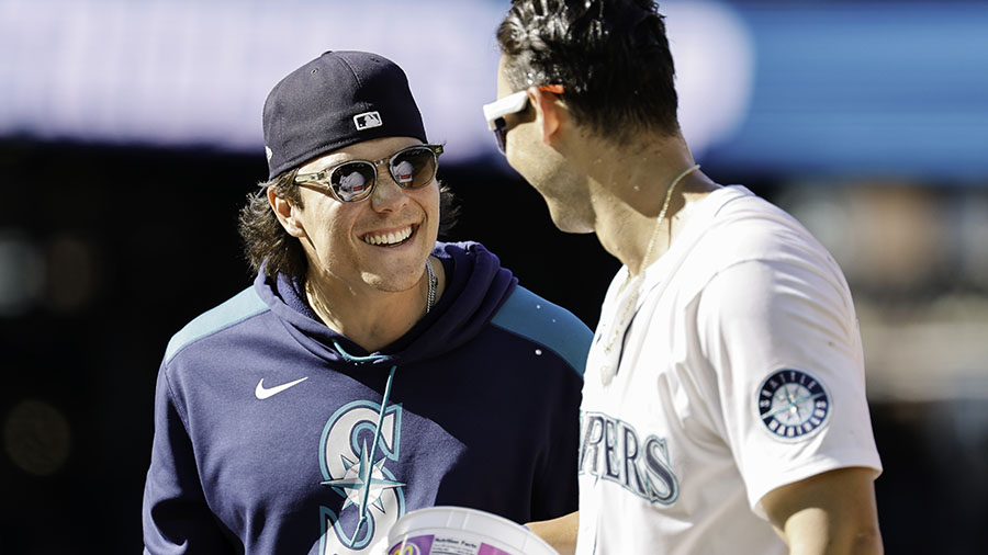 Seattle Mariners Bryan Woo Dominic Canzone...