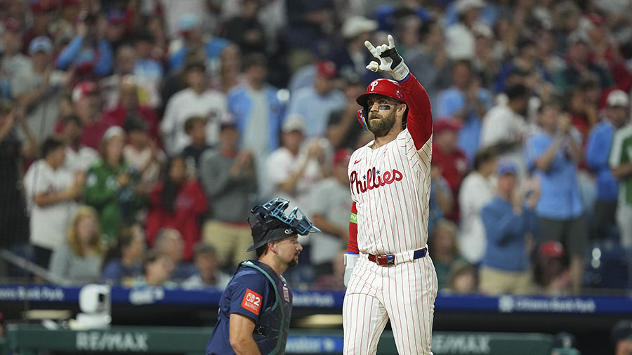 seattle mariners phillies bryce harper...