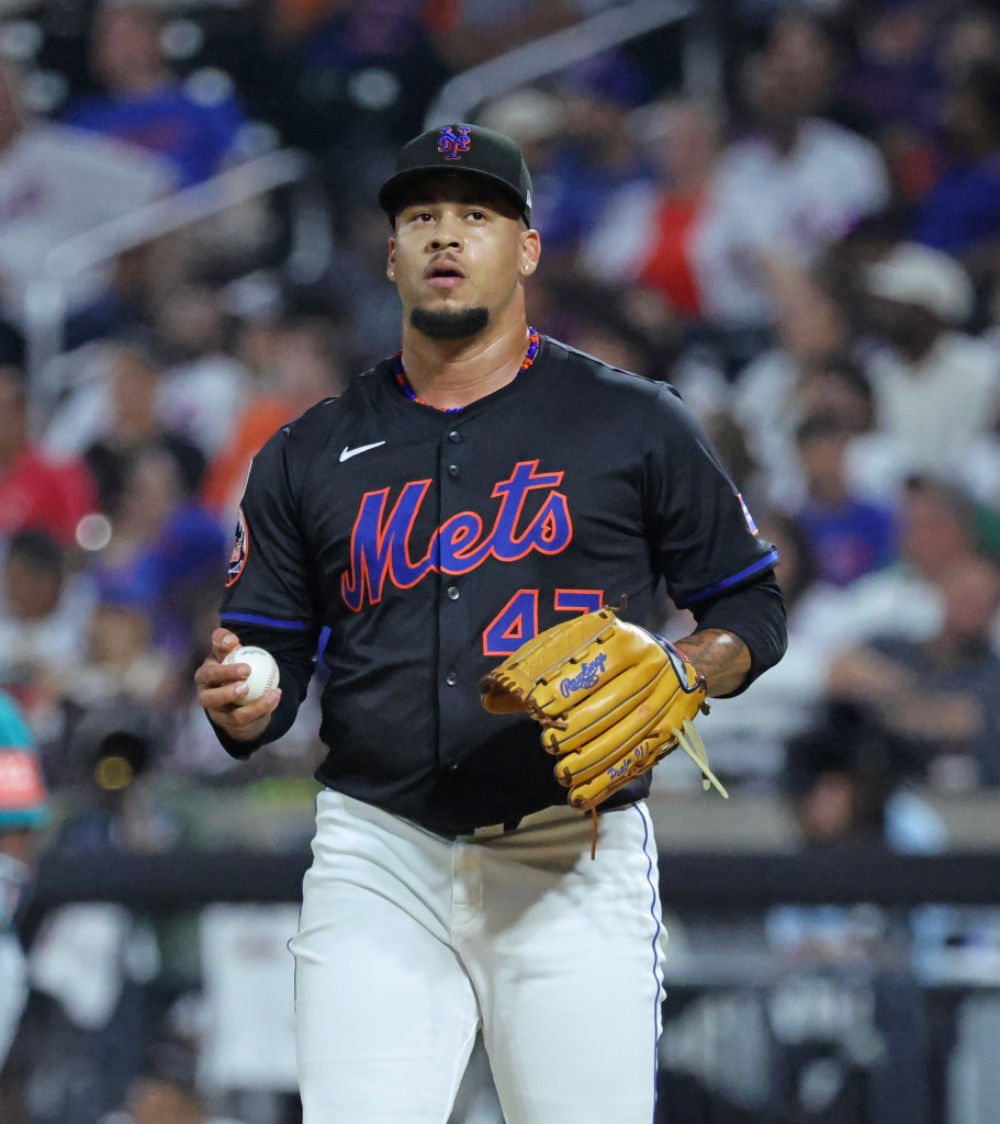 New York Mets pitcher Frankie Montas #47 on the mound.