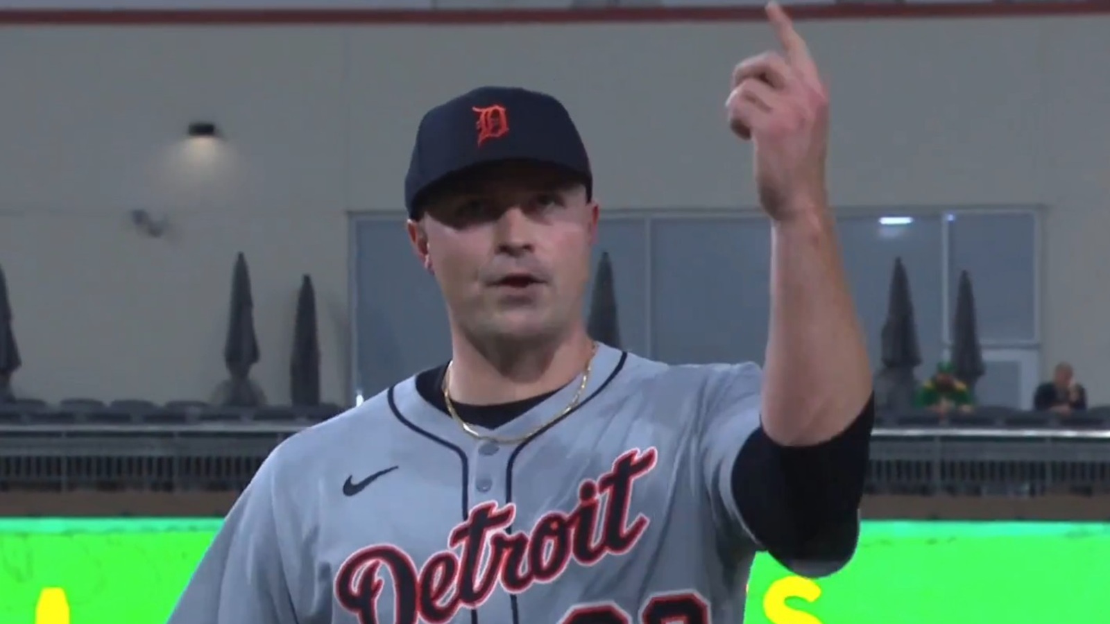 Tarik Skubal clowns Athletics after in-game mishap