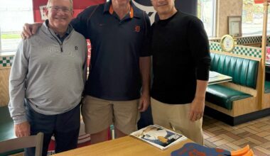 National Coney Island hosts meet and greet with Tiger great Lance Parrish – Macomb Daily