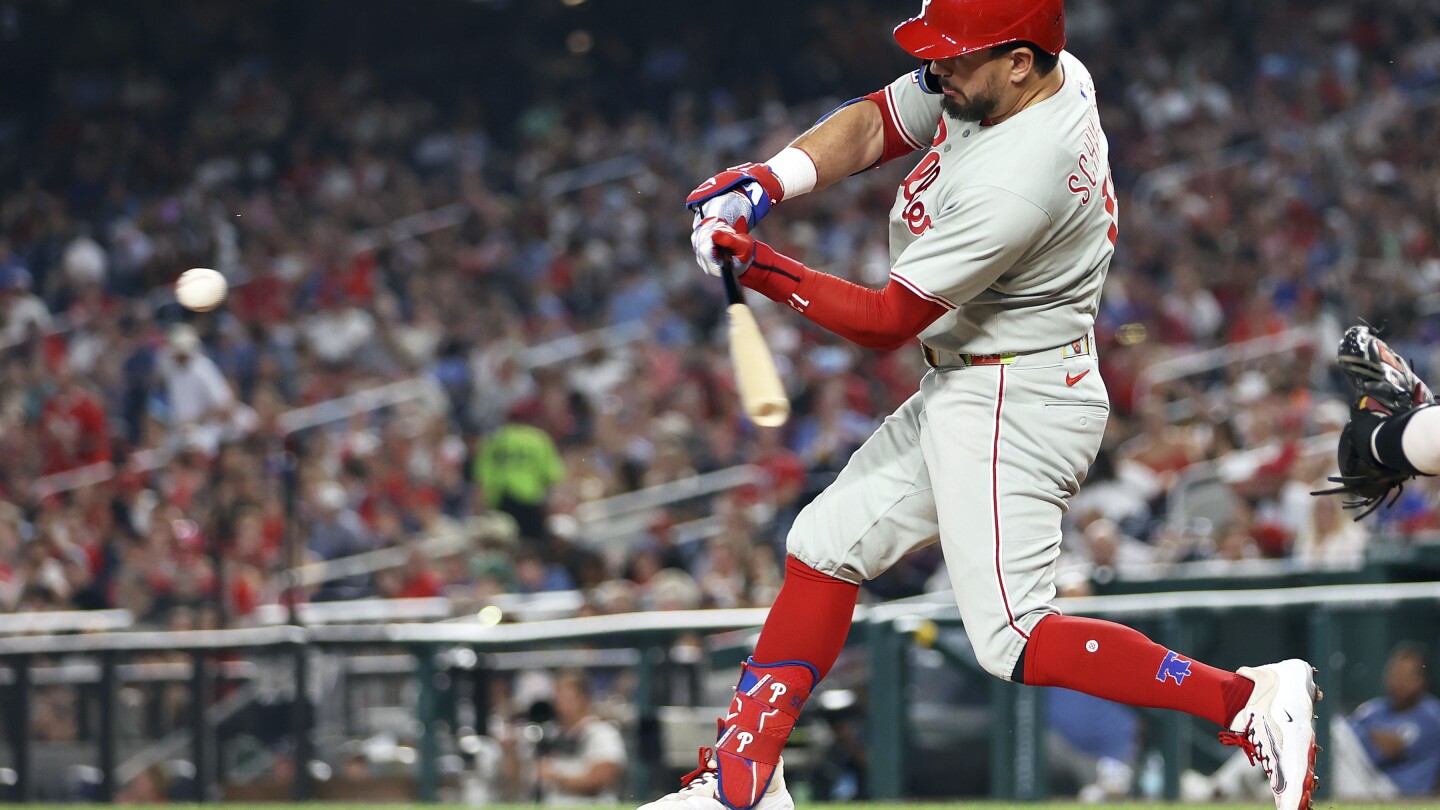 Schwarber's 43rd homer sends Phillies to 6-2 win over Nats