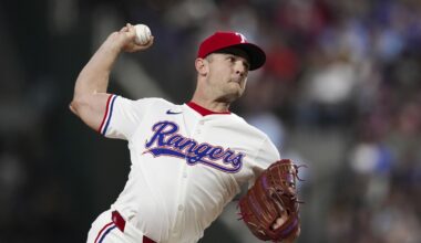 Phillies bring back 40-year-old reliever David Robertson