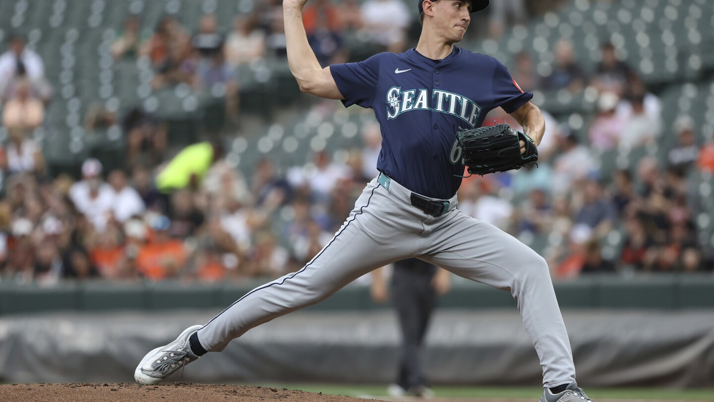 Kirby shines as the Mariners beat the Orioles 1-0 for their 8th straight victory