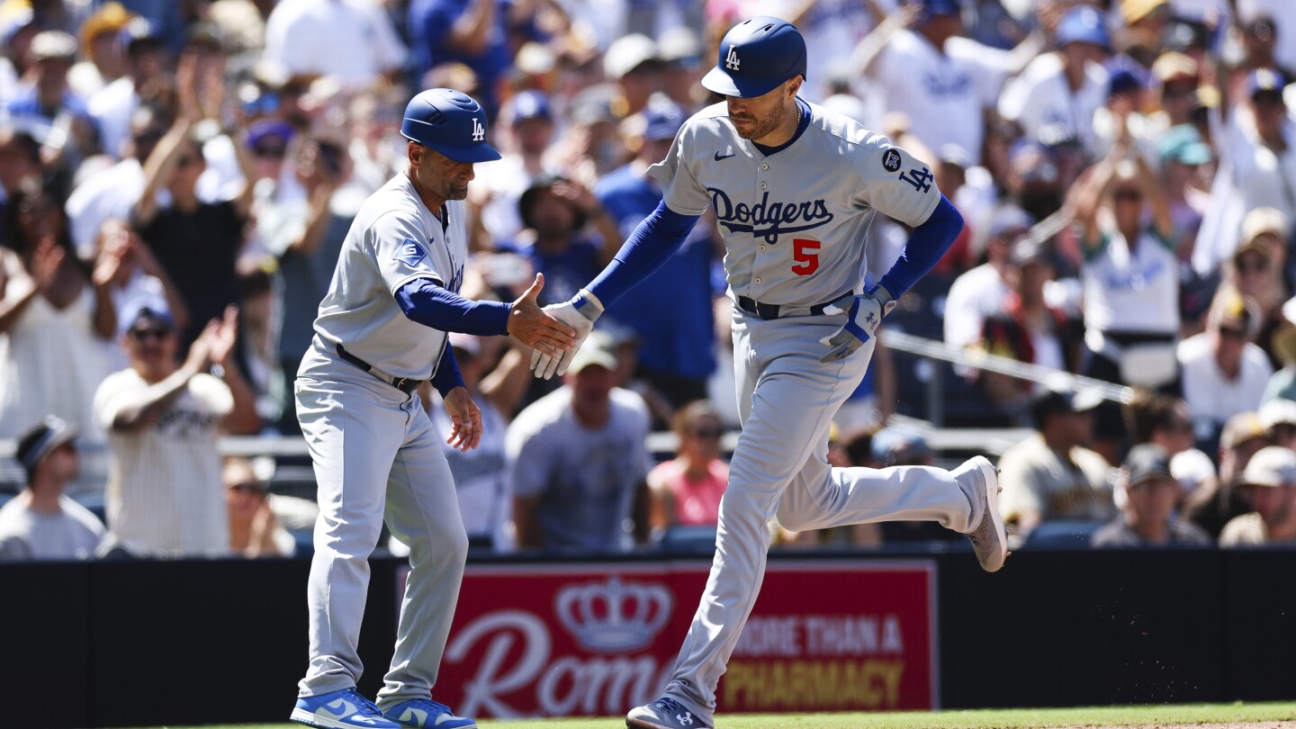Freddie Freeman's nerve issue keeps him out of Dodgers lineup