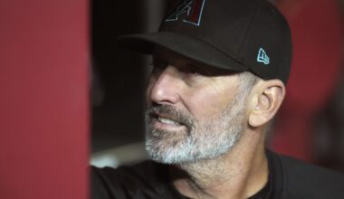 Diamondbacks don't get to Milwaukee until nearly 4 a.m. because of problem with plane