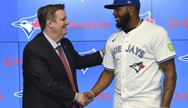 Montreal-born Vladimir Guerrero Jr. signs $500-million, 14-year deal to stay in 'second house'